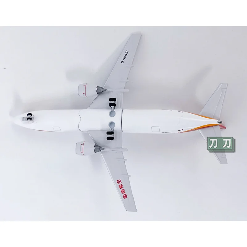 Diecast 1/400 Scale Hainan Airlines B737-400 Passenger Aircraft B-2960 B-2965 B-2967 B-2970 Alloy Model Collection Ornament