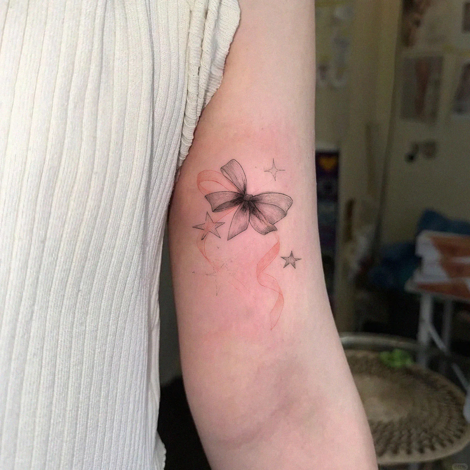 Temporary Tattoo Sticker Sweet Bow Star Tattoo Waterproof Long Lasting Non-Reflective Gentle Body Art for Women Students Daily W