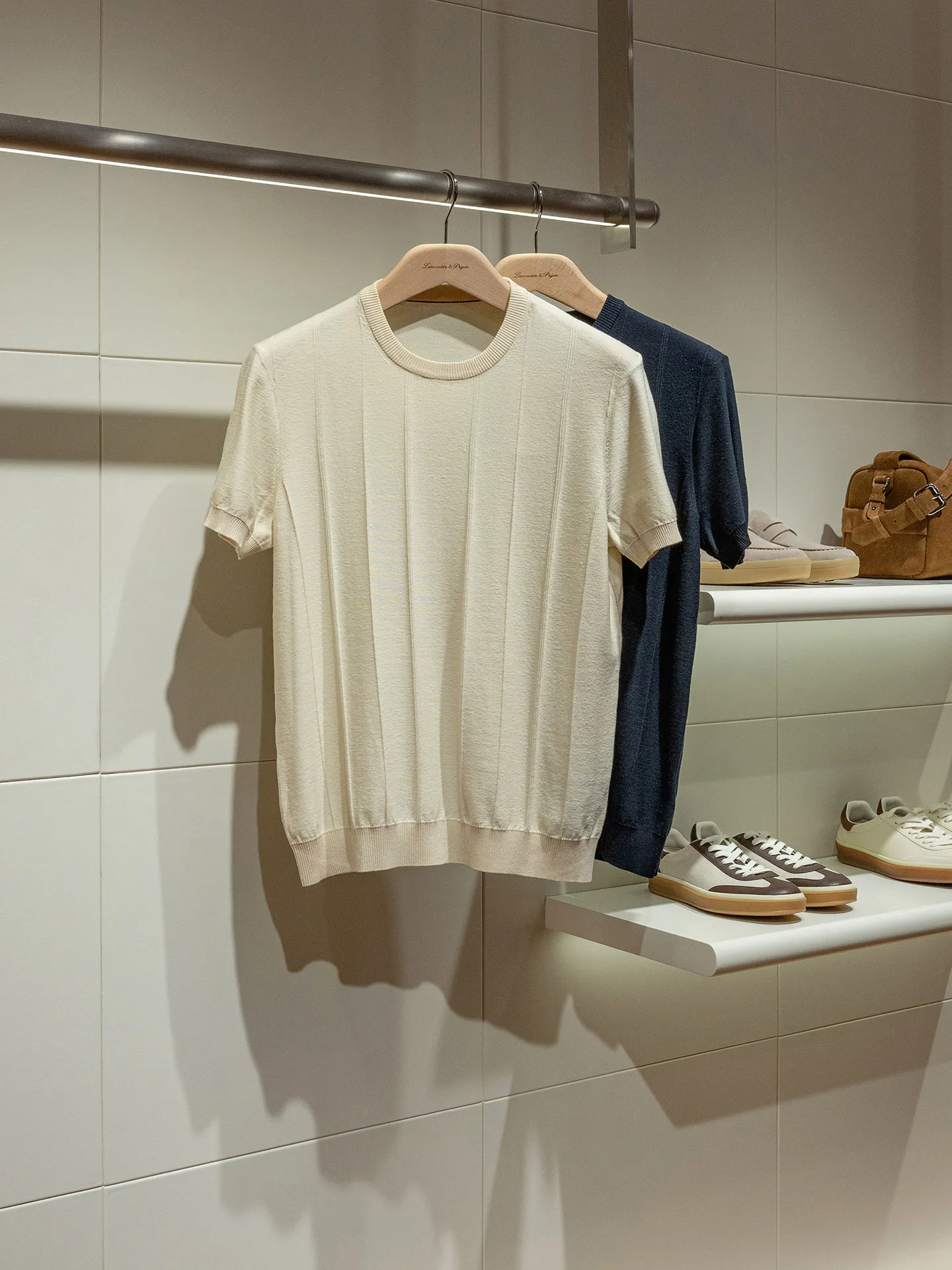 

Mulberry acetate silk and linen blended summer high-density knitted round neck short-sleeved T-shirt