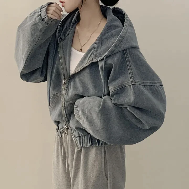 Fashionable Short Hooded Denim Jacket Women's Long Sleeve Versatile Single Piece Autumn Collection from China Ladies Outerwear