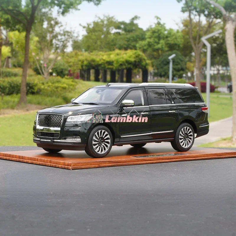 Model Decoration 1:18 For Original Lincoln NAVIGATOR Crossover SUV Simulation Alloy Car Model