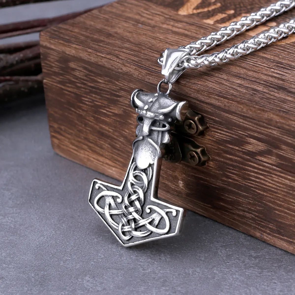 Nordic Vikings Thor's Hammer Odin Necklace Men Stainless Steel Fashion Vintage Amulet Pendant Necklace Celtic Knot Male Jewelry