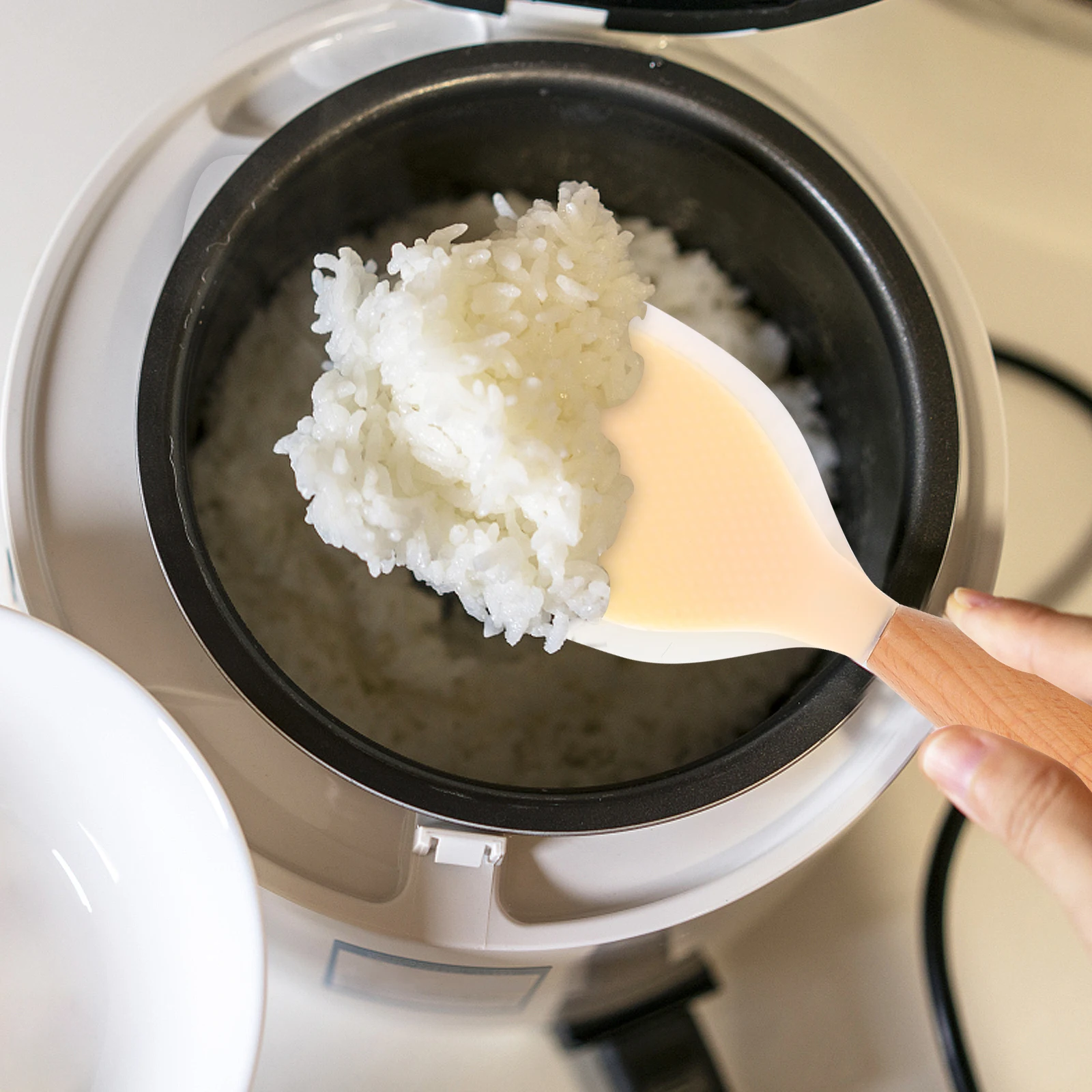 

2pcs Silicone Rice Spoon Non-Stick Large Kitchen Supply Serving Scoop Rice Paddle Spatula Dishwasher Safe Lightweight