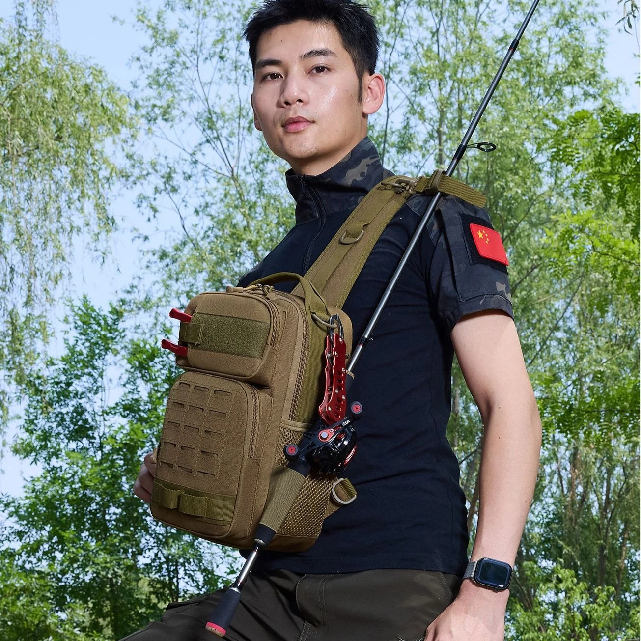 

Nylon lightweight and wear-resistant camouflage single-shoulder bag for outdoor sports, multi-functional cycling cross-body bag