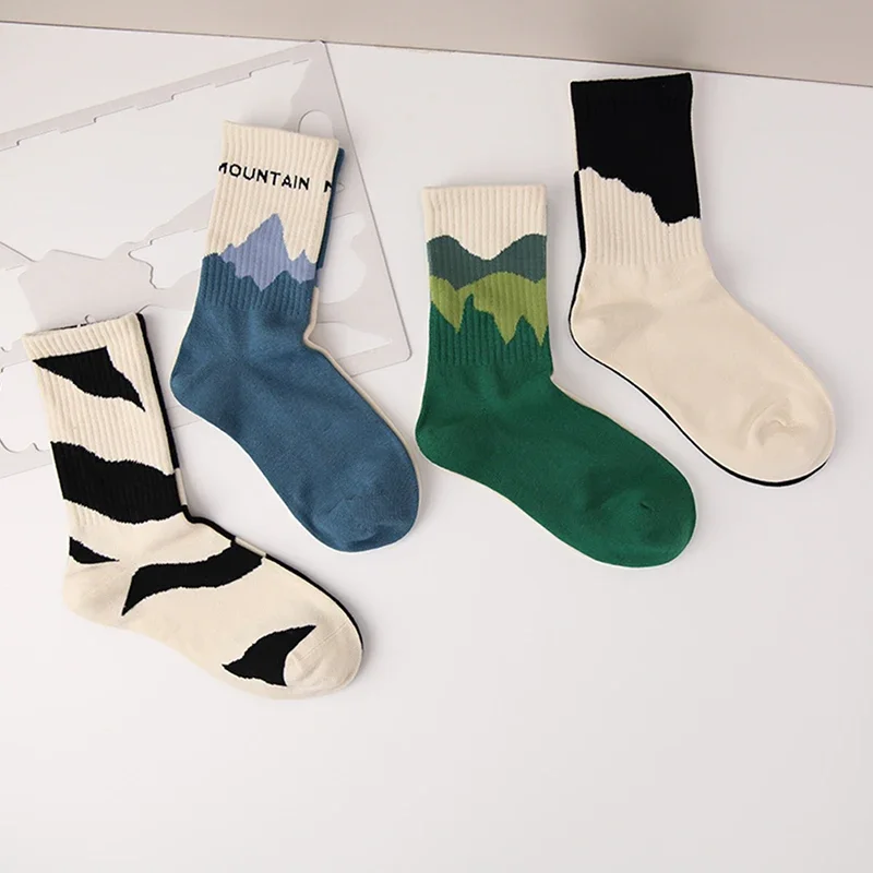 1Pair Fashion Style Men Socks Asymmetrical Pattern Street Hip Hop Skateboard Man Cotton Sock Breathable Harajuku Style