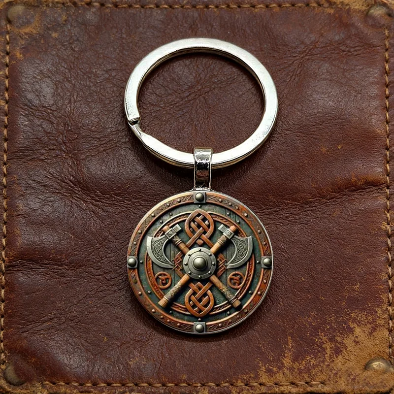 Hot selling retro double axe and shield pattern circular glass alloy keychain Thanksgiving gift