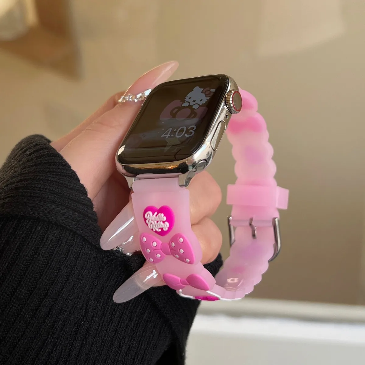 Cartoon Sanrio Hello Kitty Apple Watch Strap Cute Cinnamoroll Kuromi Melody 38 40 42MM Apple Silicone Print Strap Girl Gifts