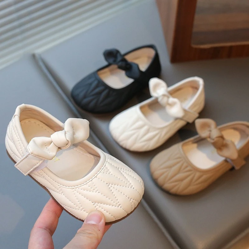 

Child leather shoe 2026 Spring Autumn new butterfly knot child soft sole single shoe fashiona girl anti slip performance shoe