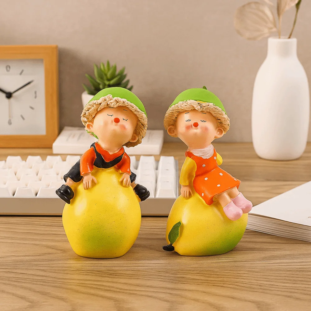 

Funny Fruit Doll Statues Resin Decorative Vegetable Statues Cartoon Handmade Garden Decor Figurines Windowsill Display