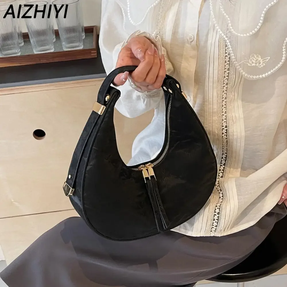 Fashion Small Crescent Shoulder Bags Purses for Women Retro Clutch Top Handle Hobo Cute Hand Bag Elegant Tote Purse and Handbag