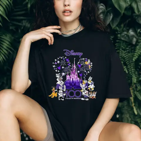 Disneyland-tröja Disney 100 år av underverk-tröja Familjesemester-tröja Disney-t-shirt Disney World-tröja Musse Pigg-tröja 10 best sales Disney 100 år - №6