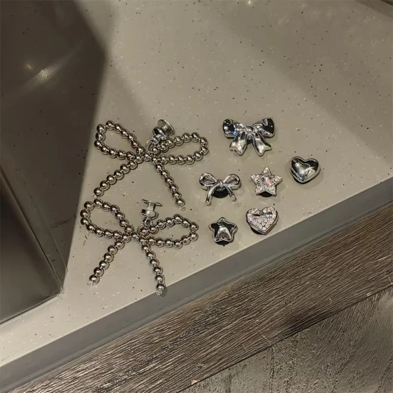 New JIBBITZ Elegant Pearl Bow Shoes Charms Detachable DIY Fashion Accessories for Clogs, Sandals Perfect Holiday Gif