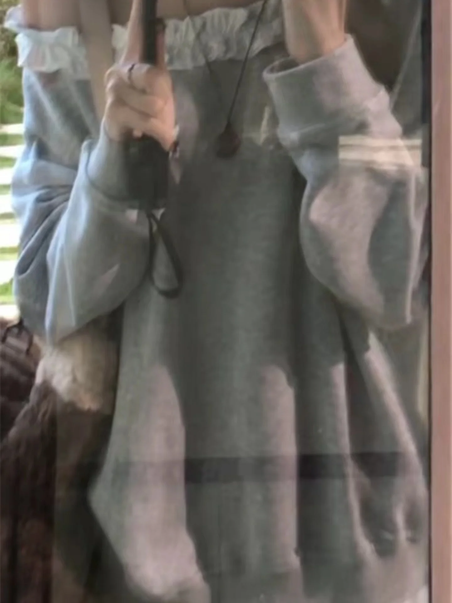 Sweatshirts Women's… - image