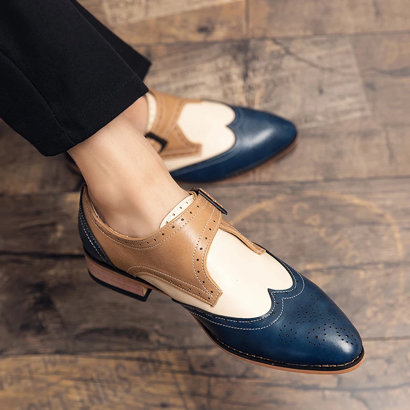 Men Carved Bloc Munch Shoes Classic Color Blocking Pointed Buckle Retro Fashion Daily Banquet Casual Formal Leather Shoes