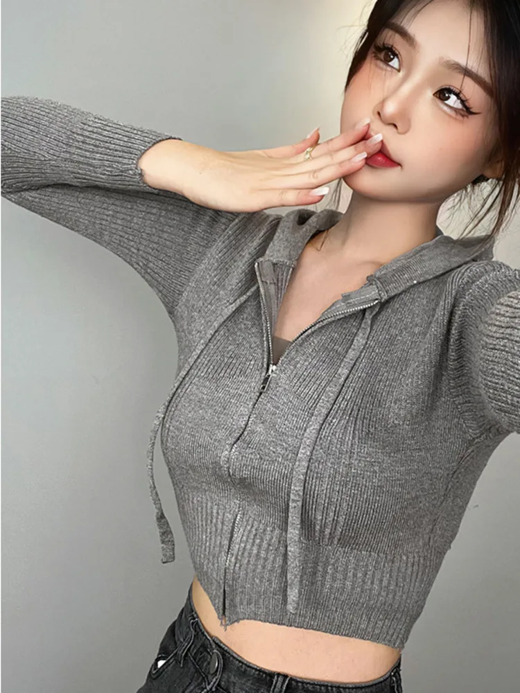 WOMENGAGA Korea Slim Sexy Short Long Sleeved Hooded Sweatshirt Top Female Fashion Sweet Tops Fashion 2023 Knitting Top P8GR