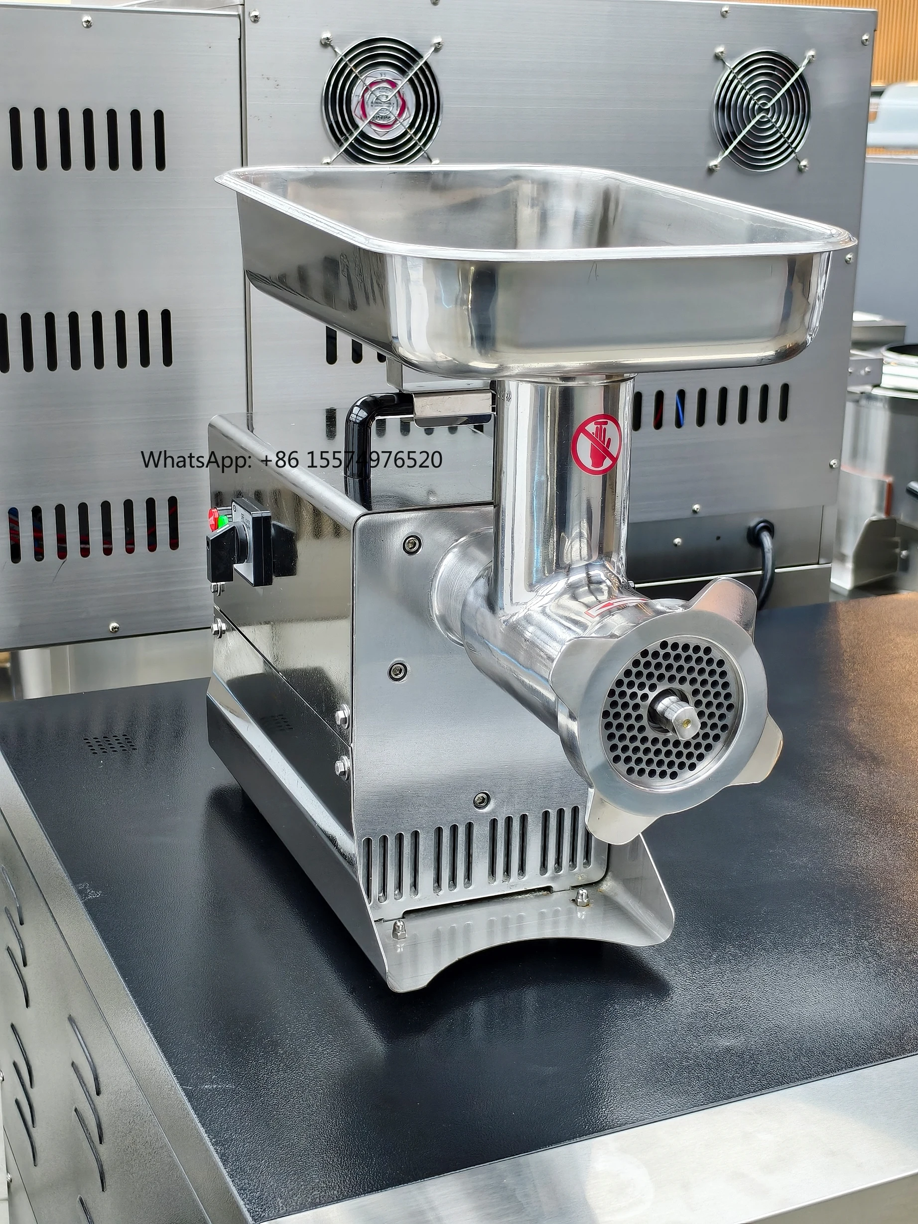 2026 - High-quality electric automatic meat grinder, suitable for restaurant and home kitchen equipment.