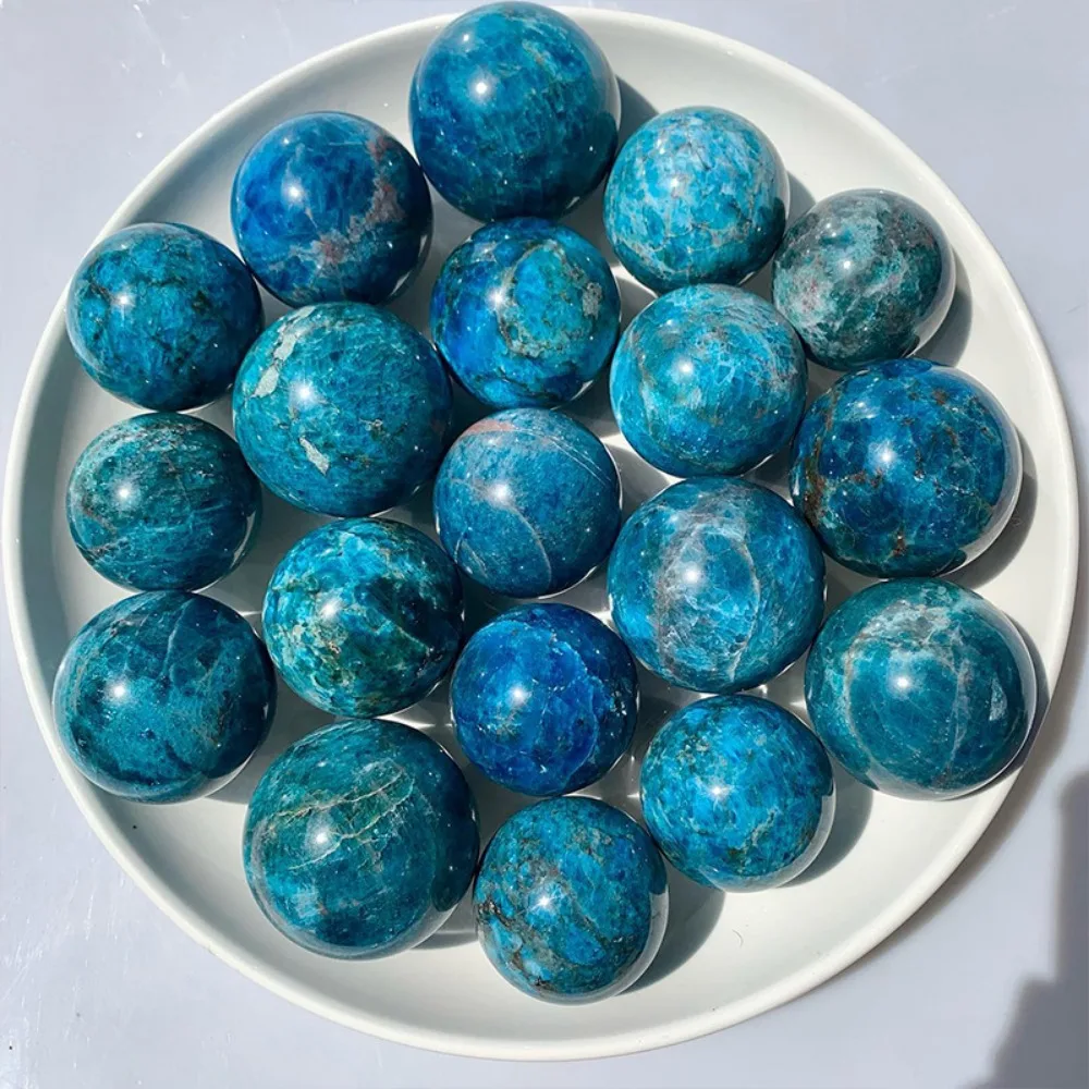 Natural Blue Apatite Healing Crystal Sphere Polished Energy Crystal Balls Rock Crystal Quartz Gemstone for Home Decorations