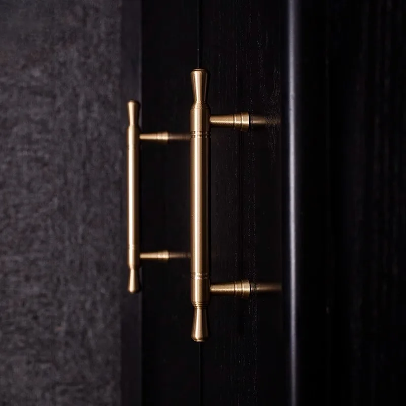 التجزئة بالجملة التوفير السائبة حجم طويل الذهبي دولاب مقبض النحاس المطبخ مقبض الباب الأثاث درج سحب الأجهزة Pu