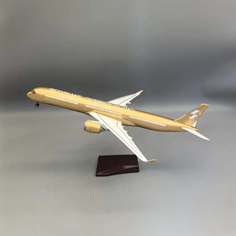 A350-1000 Starlux Airways 47cm 1:150 Scale Airplanes Resin Plane Model With Stable Stand Coating Aircraft Collectible Display