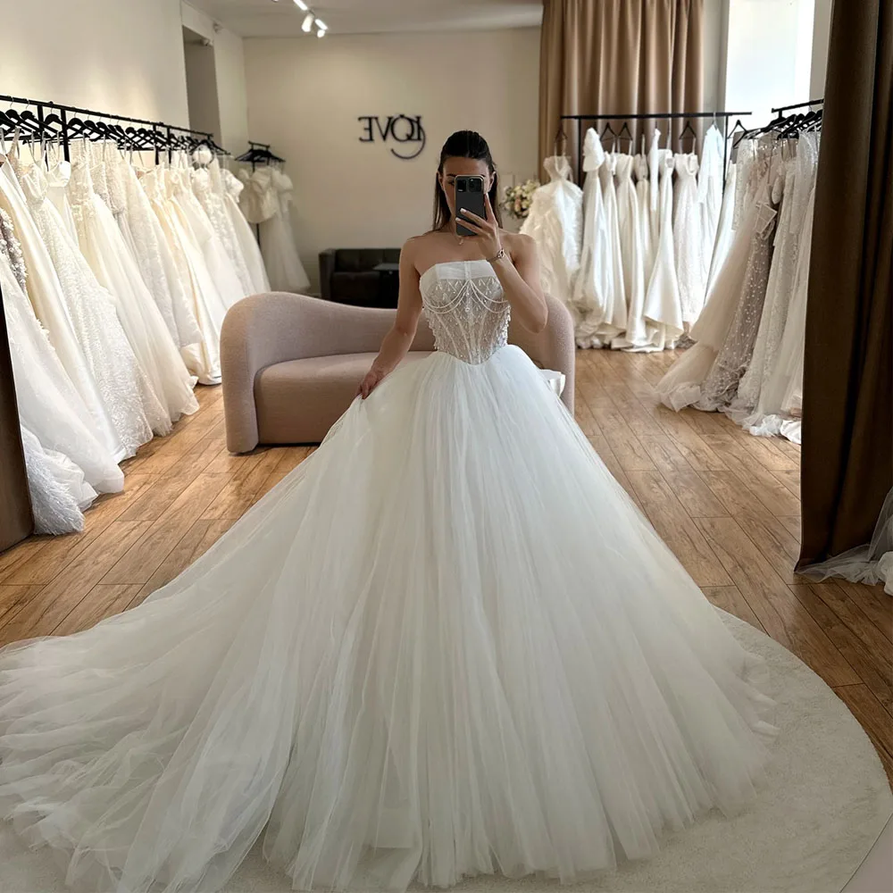 

MCDV Customized Beaded A-Line Wedding Dresses Strapless Sleeveless Court Train Bridal Gowns 2026 Elegant Tulle Wedding Gowns