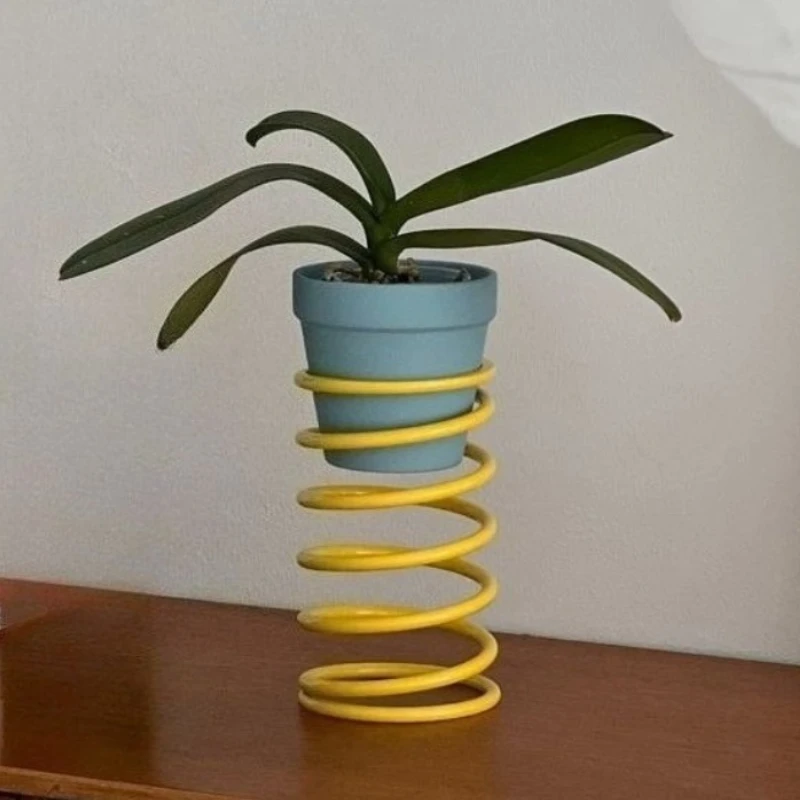 Morden Plant Shelves Nordic Metal Spring Flowerpot Hanger Creative Design Balcony Pot Plant Holder Home Garden Furniture