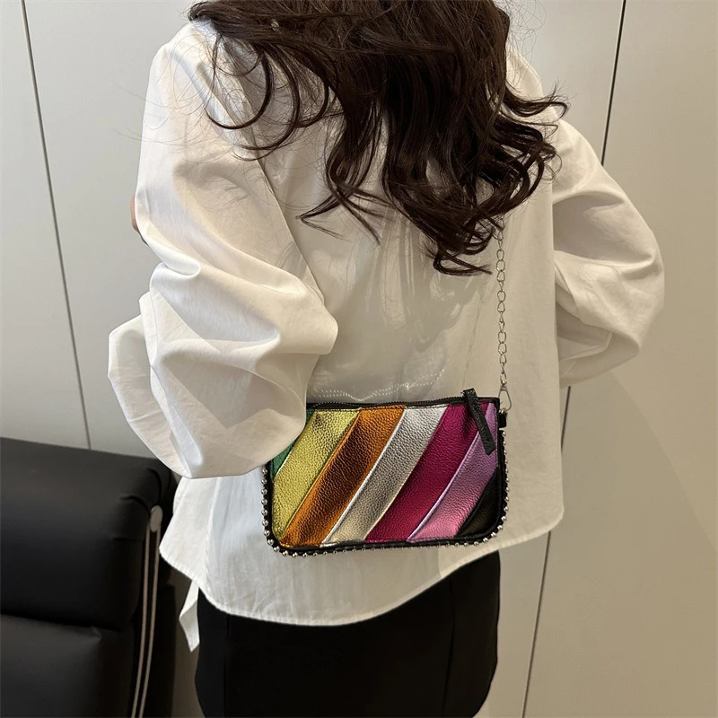 2025 جديد قوس قزح مخطط حقيبة نسائية عصرية وخفيفة الوزن حقيبة صغيرة سلسلة واحدة الكتف حقيبة كروسبودي حقيبة الهاتف المحمول #6