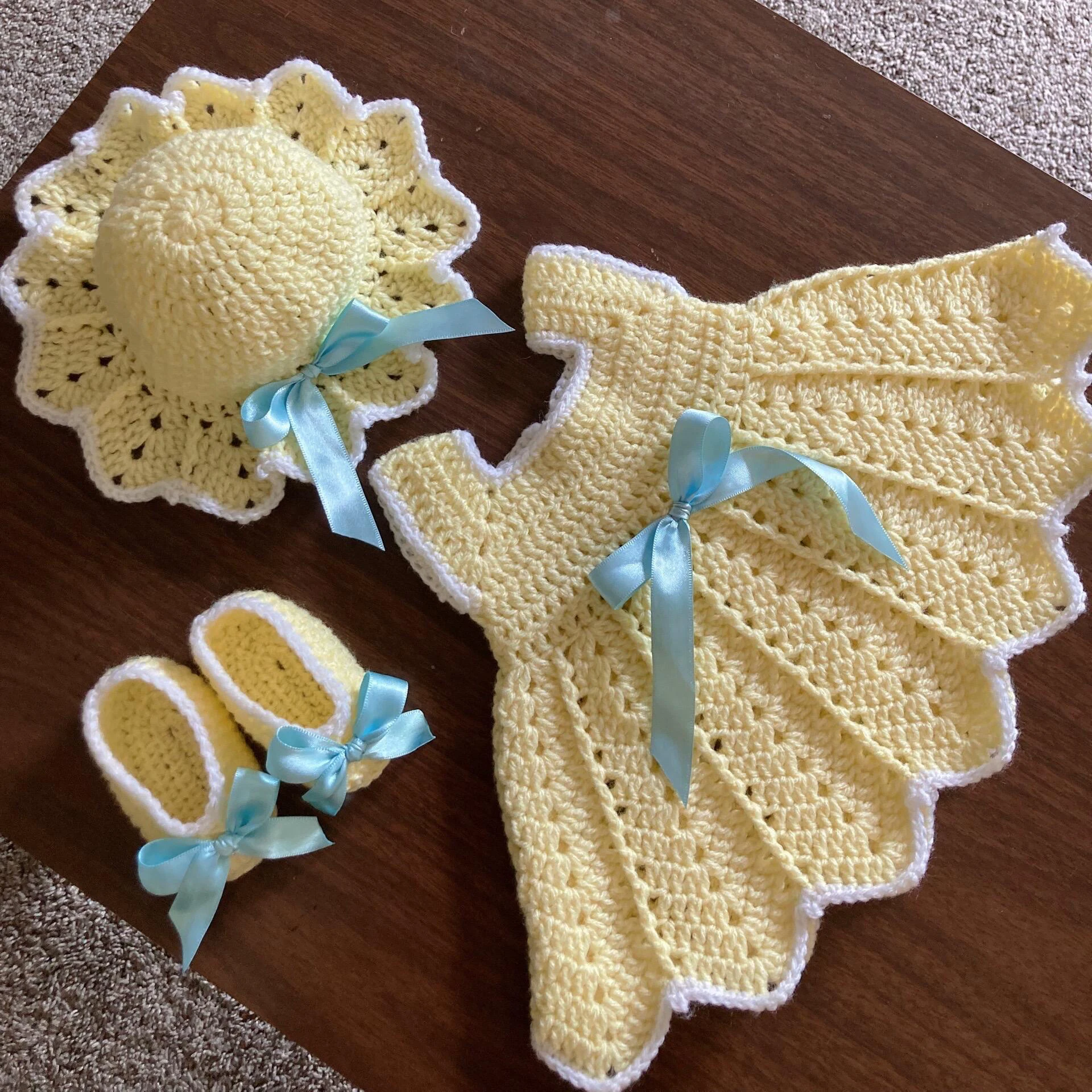 kit-de-trico-para-bebe-menina-com-saia-de-laco-de-fita-chapeu-e-conjunto-de-sapatos-pacote-de-materiais-de-croche-diy-para