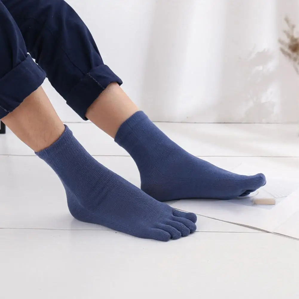 Split-toe Design Socks Men's Split Toe Anti-slip Sport Socks with High Elasticity Sweat Absorption for Daily Wear 1 Pair Cotton