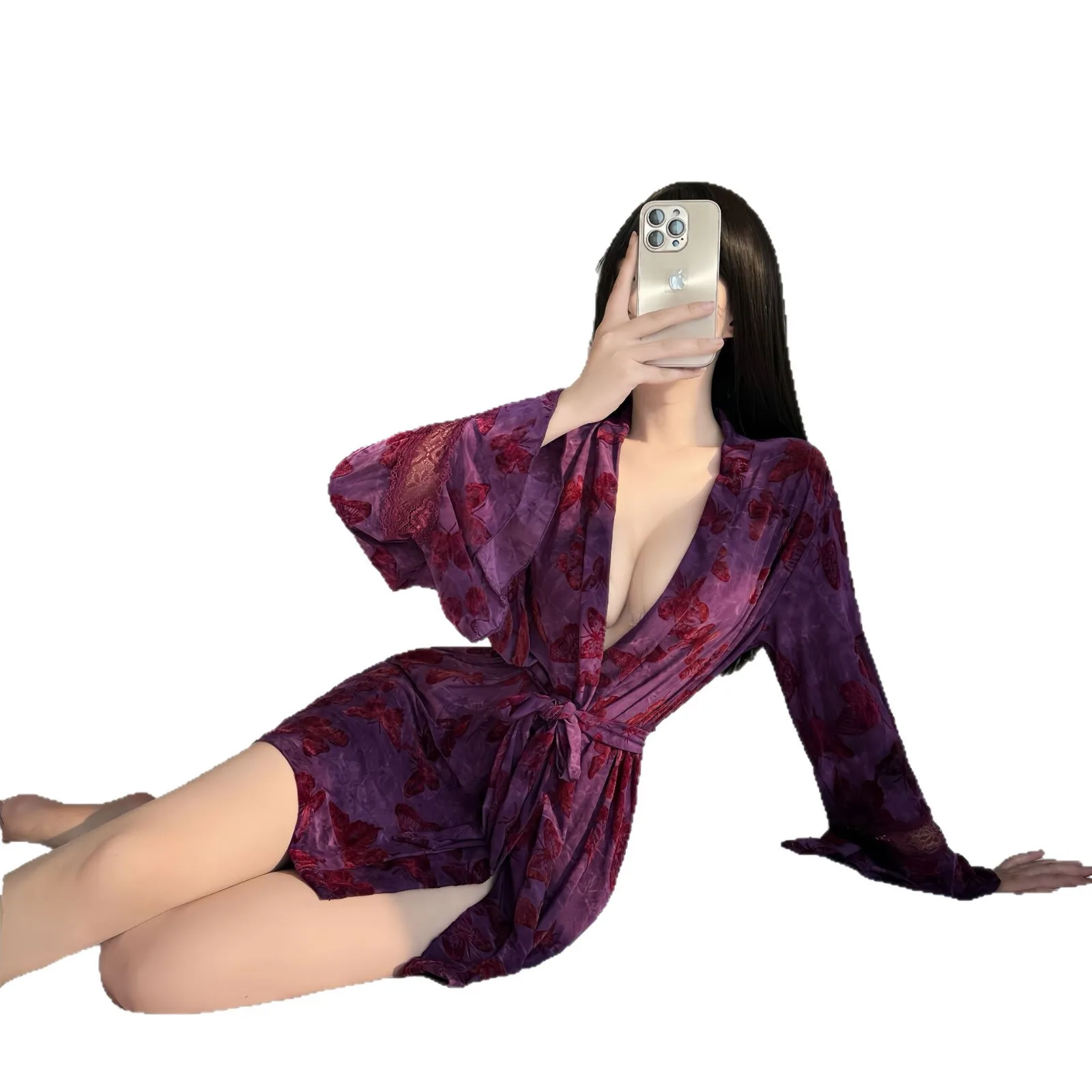 

Новая коллекция сексуального белья Yuan Shun: фиолетовая ночная сорочка с принтом бабочек, без спинки, больших размеров, а также верхняя одежда и домашняя одежда.