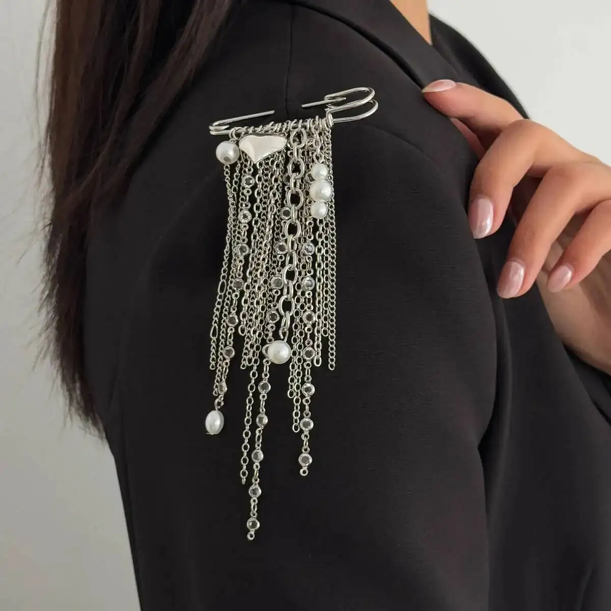 

KunJoe Multi-Layer Beaded Tassel Brooches Women Exquisite Heart Imitation Pearl Pendant Brooch Pin Versatile Clothing Accessory