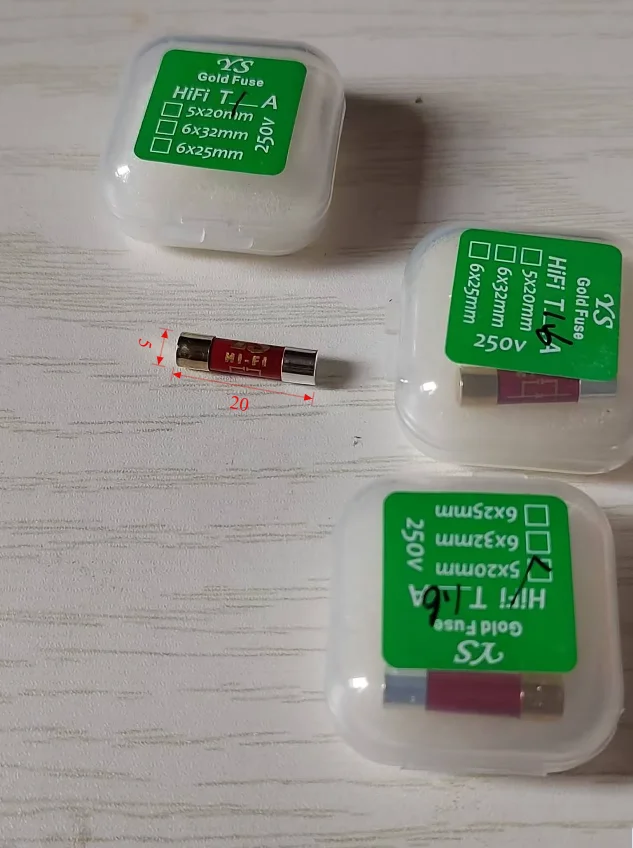 1pcs YS New Product for Audiophiles Gold-Plated Silver Nano Speaker Fuse for Amplifier CD Decoder Tube Amp 5x20mm