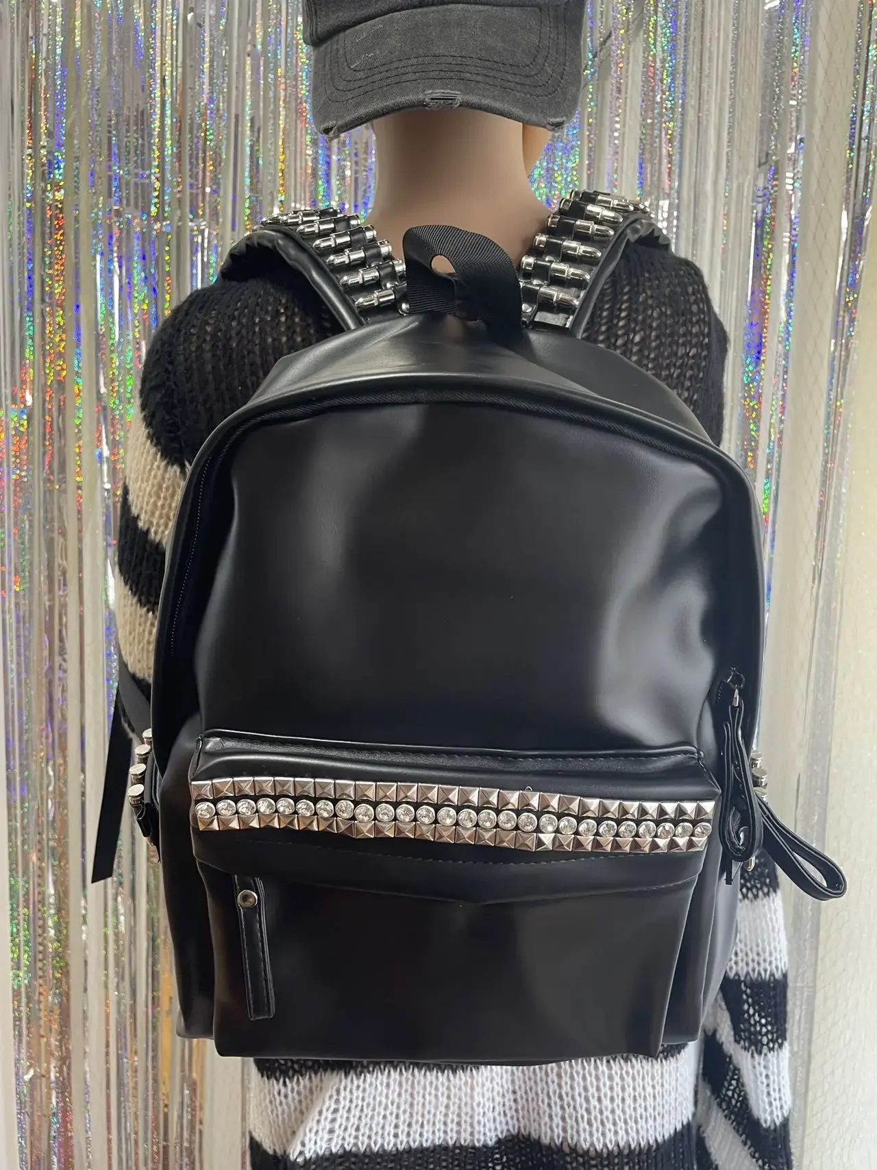 Bullet Shape Metal Decor Alt Aesthetic Daypack Punk Studded Rhinestone Backpack for Women Y2K Gothic Faux Leather Backpack