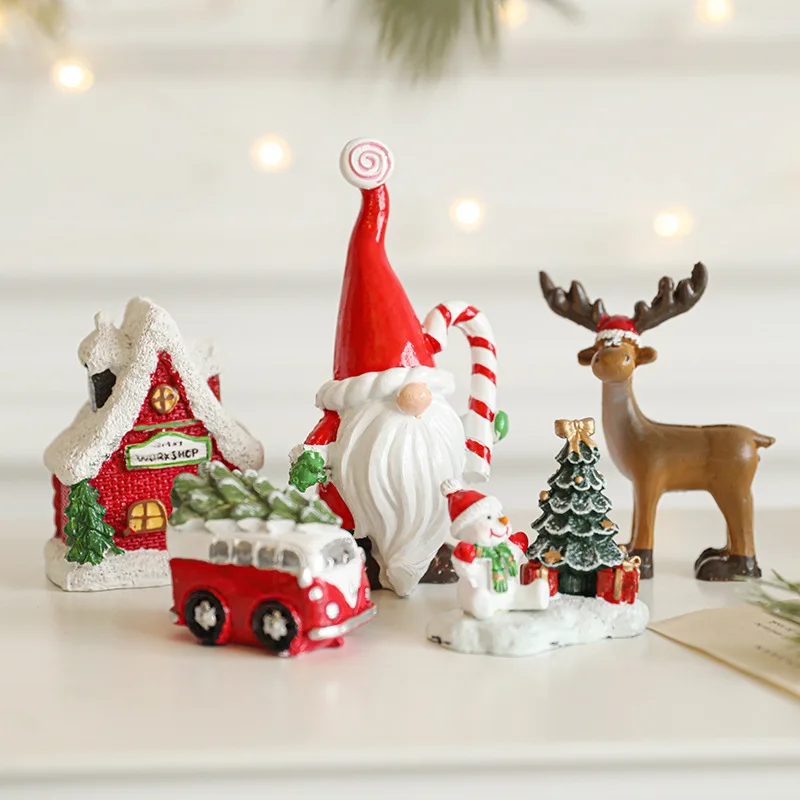 

Christmas Resin Desktop Decor - Painted Gnome Snowman House Miniature for Tree Decoration