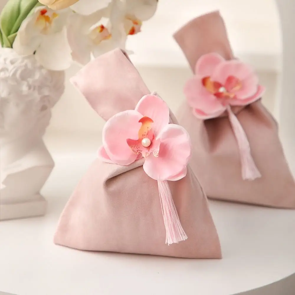 

Velvet Flower Tassel Wrist Bag Temperament Make Up Pouch Chinese Style Handbag Orchid Storage Bag Festive Sugar Box