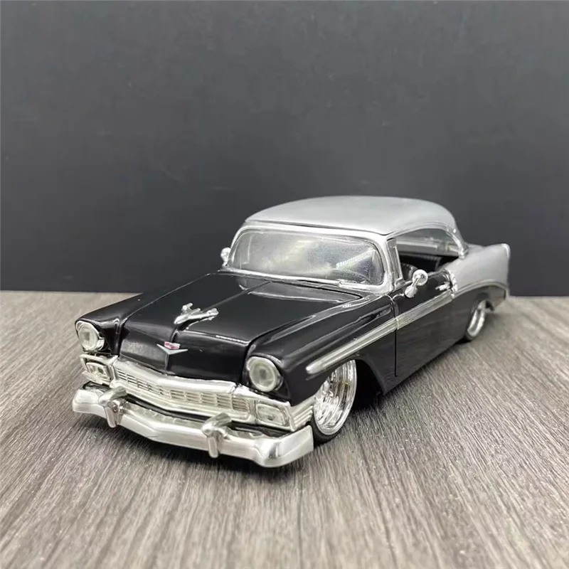 

JADA 1/24 Belair Alloy Classic Old Car Model Diecasts Metal Retro Vintage Vehicles Car Model Simulation Collection Kids Toy Gift