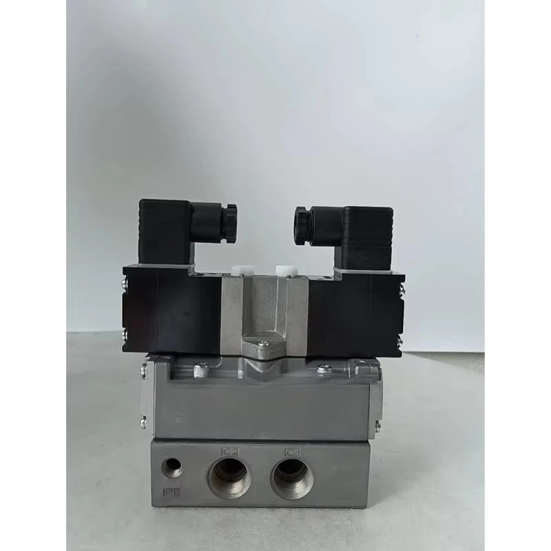 Original CKD 4F510-15 4F520-15 4F510-10 AC220V Solenoid Valve