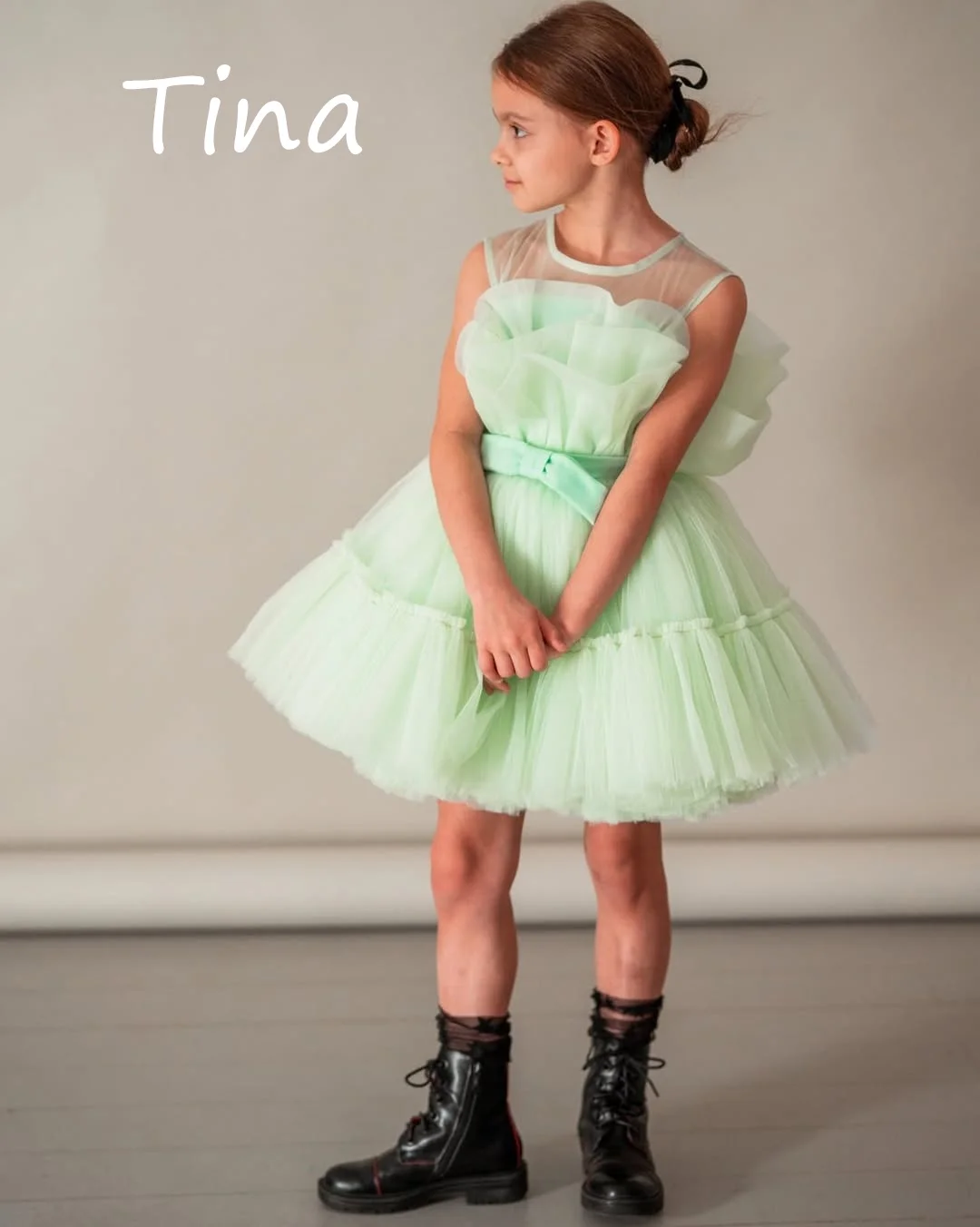Princess Customized Flower Girl Dress for Wedding Sleeveless Tulle Puffy Knee Lenght Kids Birthday Party First Communion Gown