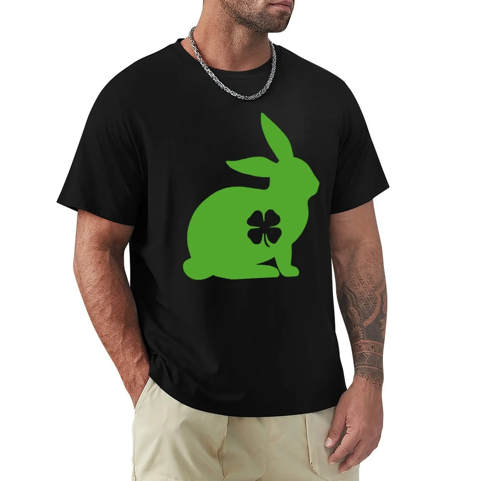 Vintage St Patricks Day Funny Rabbit Irish Rabbit Lucky Shamrock Gift T-Shirt Casual Everyday Wear T-Shirt