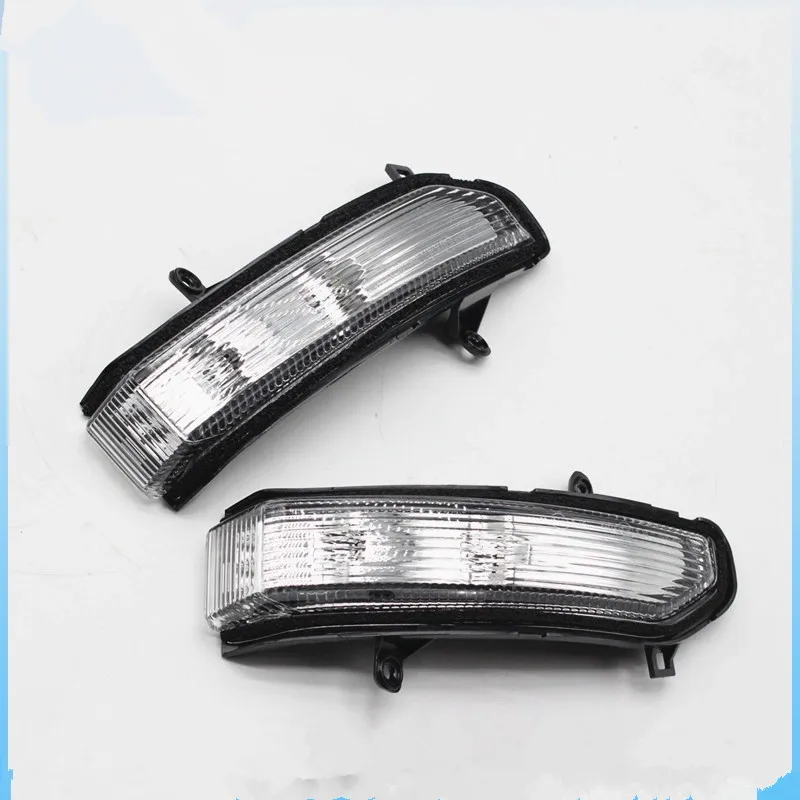 

High quality Rearview Mirror Turn Signal light For Maxus V90 LDV V90 Side Rear view Mirror Indicator light lamp