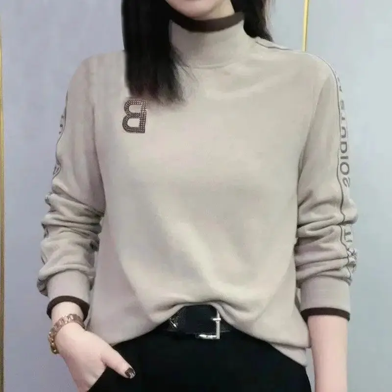 Long Sleeve Women's T-shirt Double-sided Fleece Design Sense Hotfix Letter Winter Fashion Belly Cover Top Versatile Small Shirt