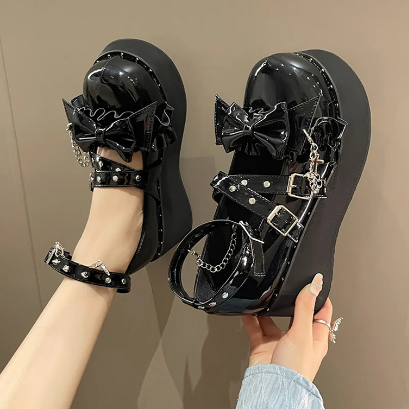 ZOKI 2024 primavera Chunky Platform Mary Janes donna Sweet Bowtie cinturino alla caviglia Lolita scarpe donna rivetti Punk scarpe gotiche pompe