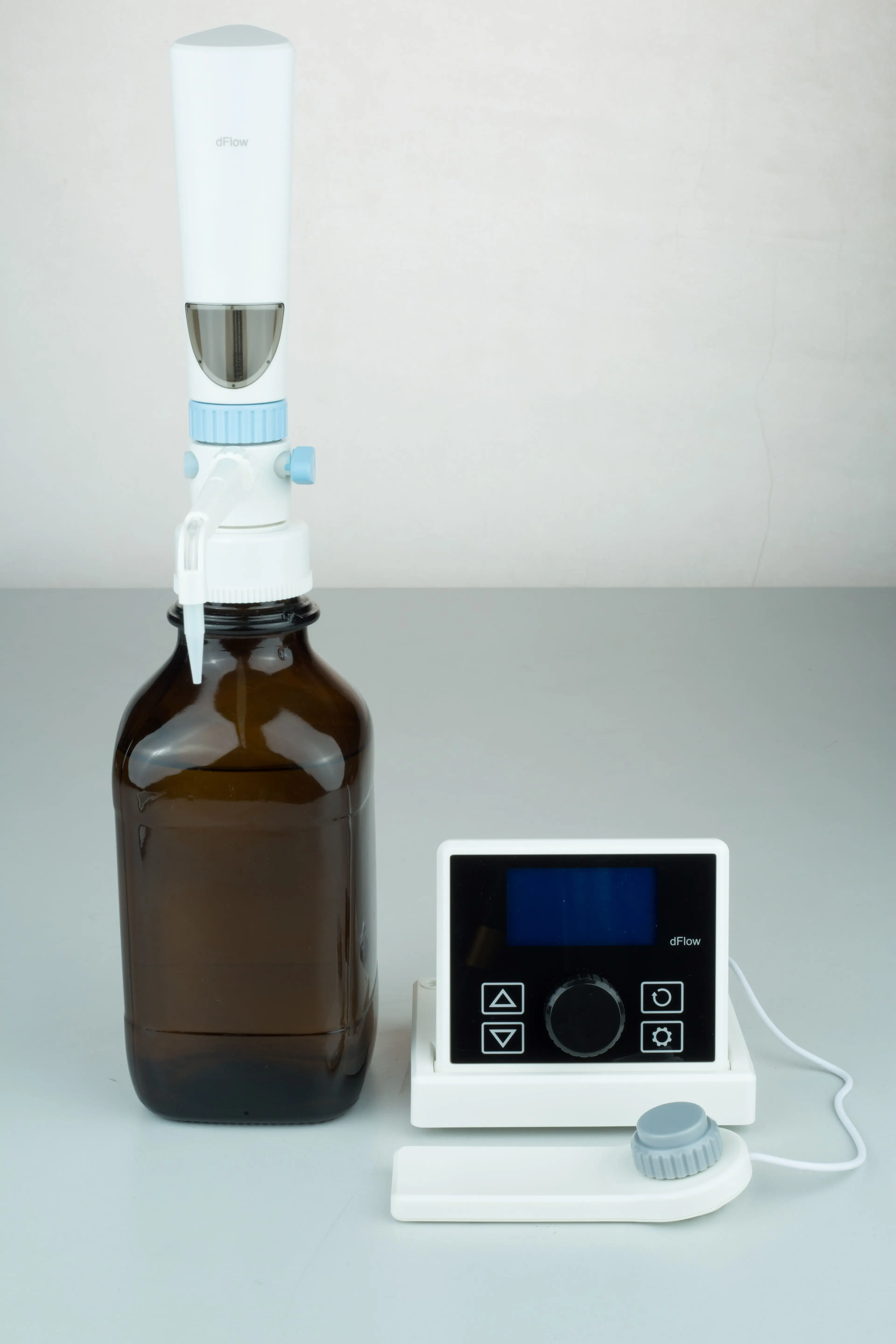 DFlow Electronic Bottle-Top Dispenser Fatigue-Free Traditional Dispensing Stepper Function Pipette OEM Supported Hot Sale