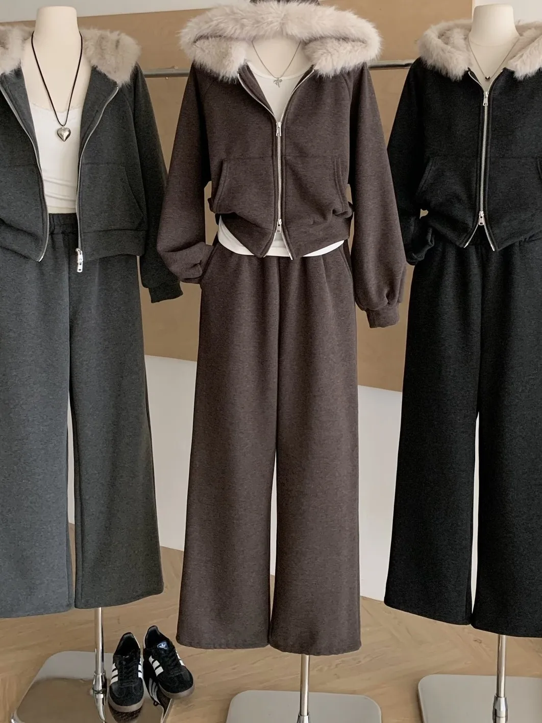 

Autumn Winter Fashionable Korean Style Casual Hooded Fleece Lined Sweatshirt Jacket High Waist Straight Leg Pants Set Women