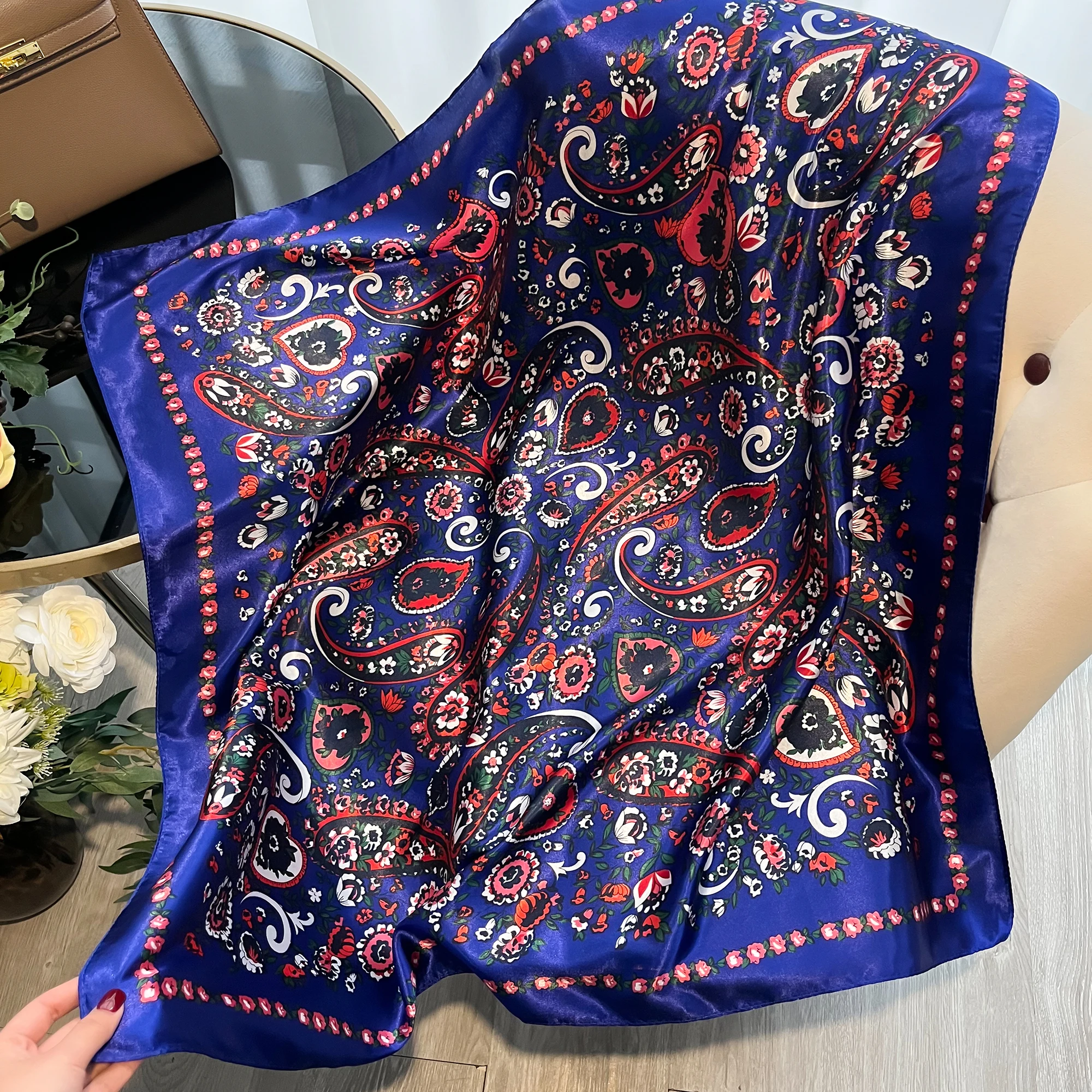 New Luxury Brand 90*90cm Paisley Square Scarf Women Hijab Bandana Headband Ladies Shawls Bag Wrap Muffler Neckerchief Foulard