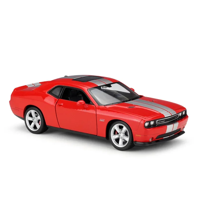 WELLY Diecast 1:24 Scale 2012 DODGE Challenger SRT Simulator Model Car Toy Vehicle Metal Alloy Toy Car For Boy Gift Collection