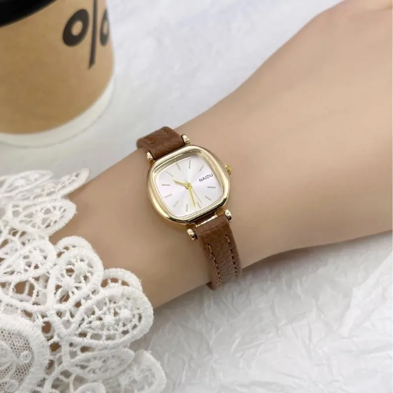 Fashion Women Watches Small Dial Quartz Watch Luxury Gift Ladies Watch Student Leather Strap Wristwatch Relojes Para Mujer