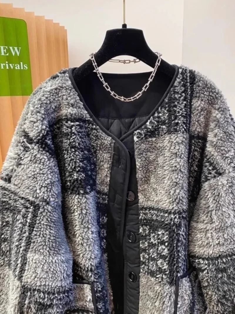 Veste rembourrée en laine d'agneau pour femme, vêtements rembourrés en coton, vêtements épais, haut de gamme, hiver, nouveau, 2024