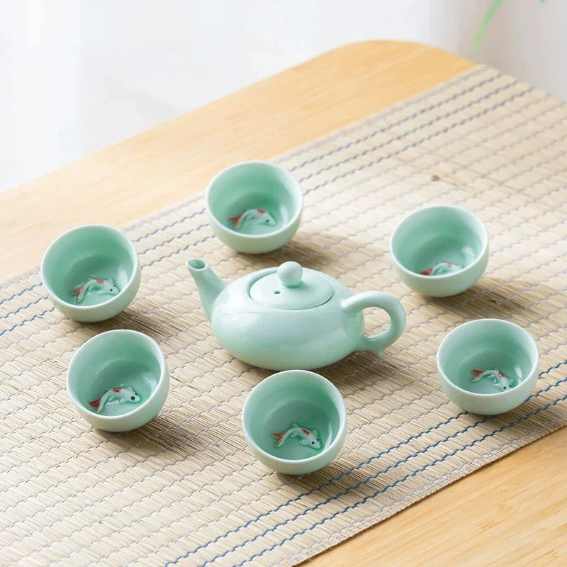 7pcs Tea Set Chinese Kung Fu ceramics tea Porcelain Heat Resistant Tea Cup Portable Puer Tea Cups ：1pc teapot +6pcs teacups