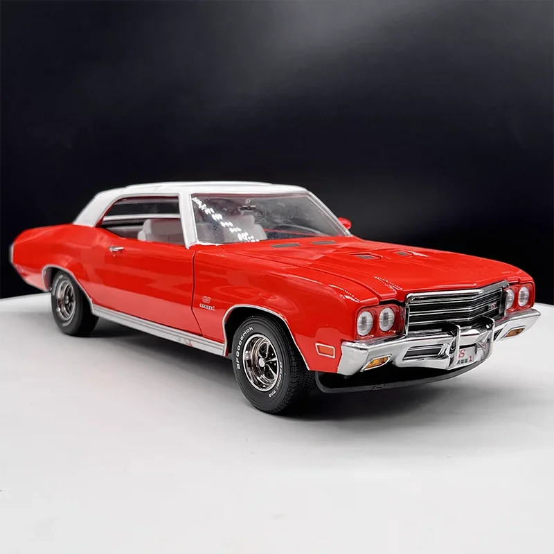 (No original box)Diecast 1/18 Scale Buick 1972 Skylark GS Vintage Car Coupe Alloy Car Model Retro Collectible Decoration Gift