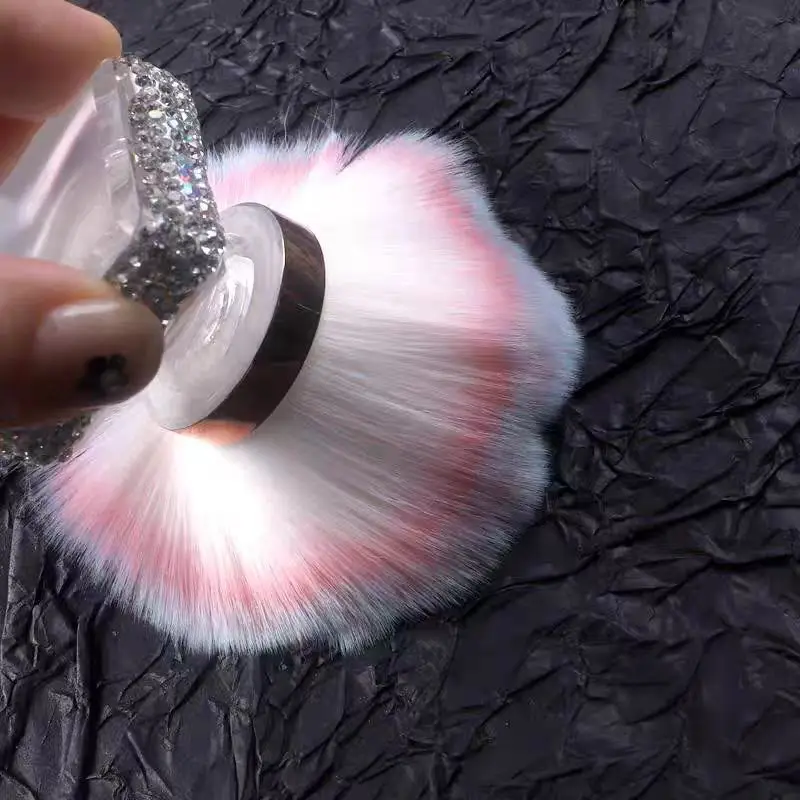 Brosse de réglage en plastique multifonctionnelle, ensemble de diamants artificiels, brosse à blush à fouet avancée, outil de beauté souple portable pour le voyage